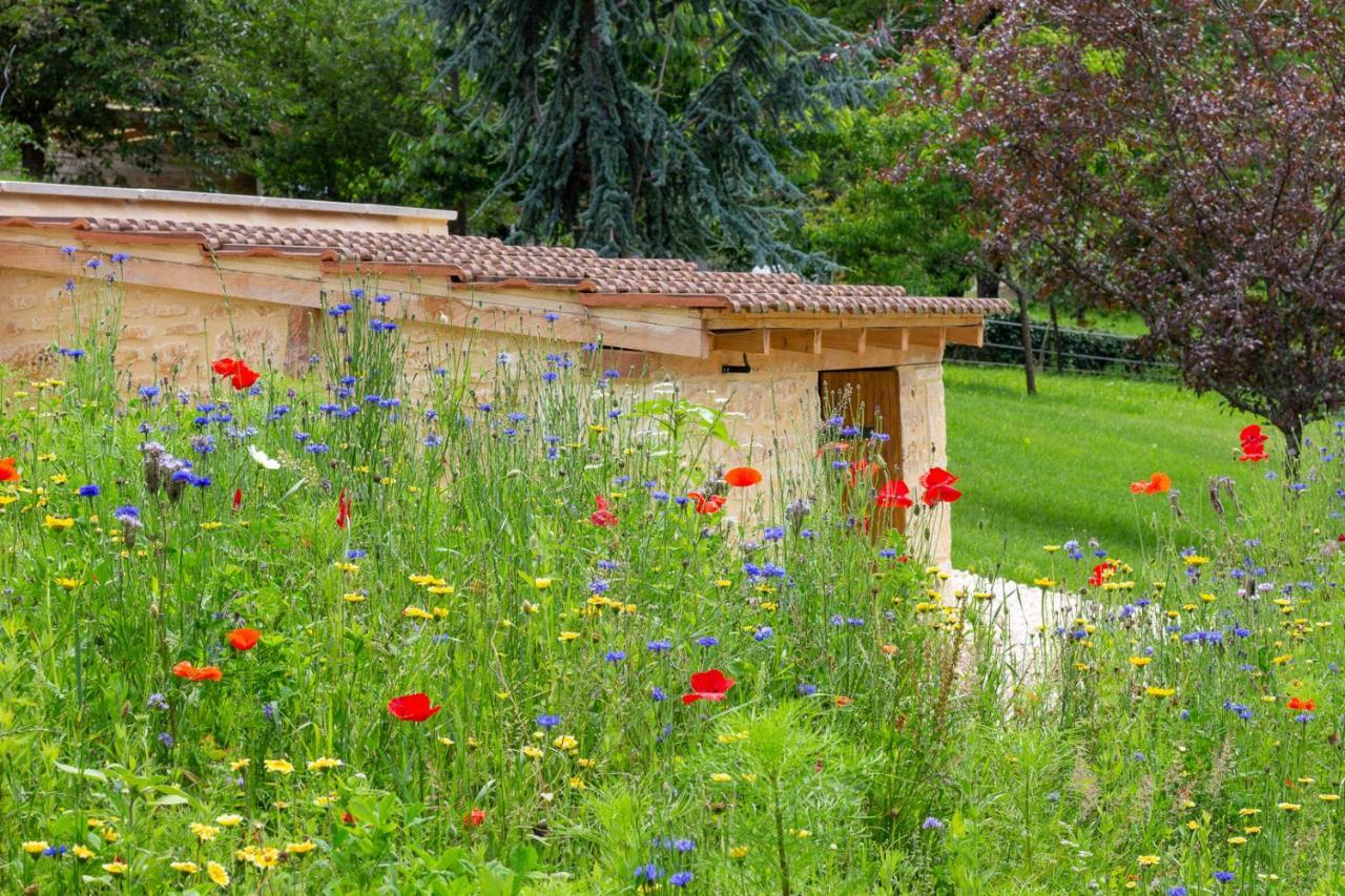 Aux Bories De Marquay, Chambres D'Hotes B&B Avec Piscine Et Spa Pres De Sarlat Екстериор снимка