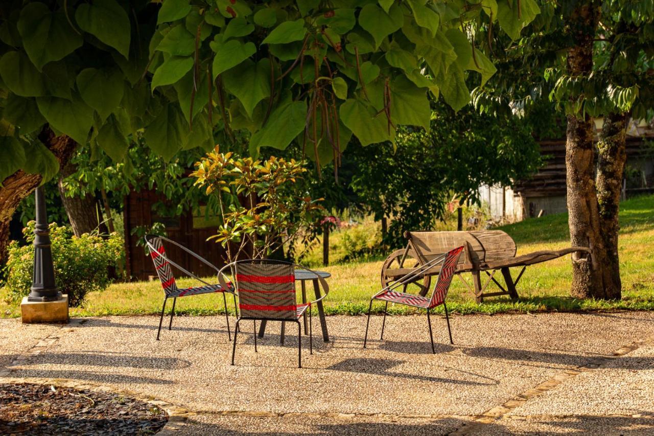 Aux Bories De Marquay, Chambres D'Hotes B&B Avec Piscine Et Spa Pres De Sarlat Екстериор снимка